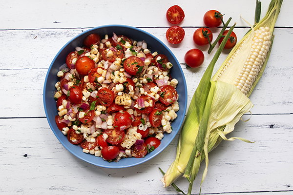 Quick Grilled Corn Tomato Salad